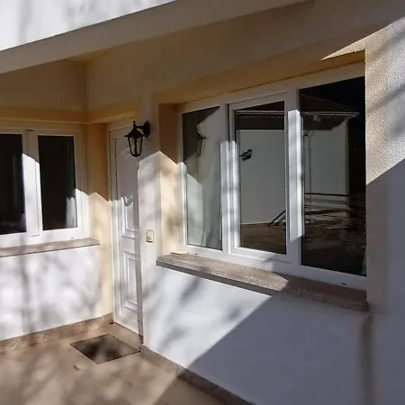 Holiday home Casa Oliveiras - *