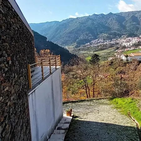 Casa Oliveiras - * Manteigas