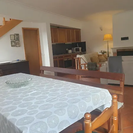 Holiday home Casa Oliveiras -