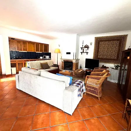 Casa Oliveiras - Ferienhaus