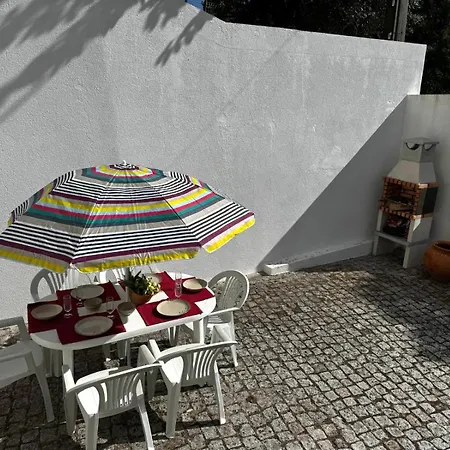 Casa Oliveiras - Ferienhaus *