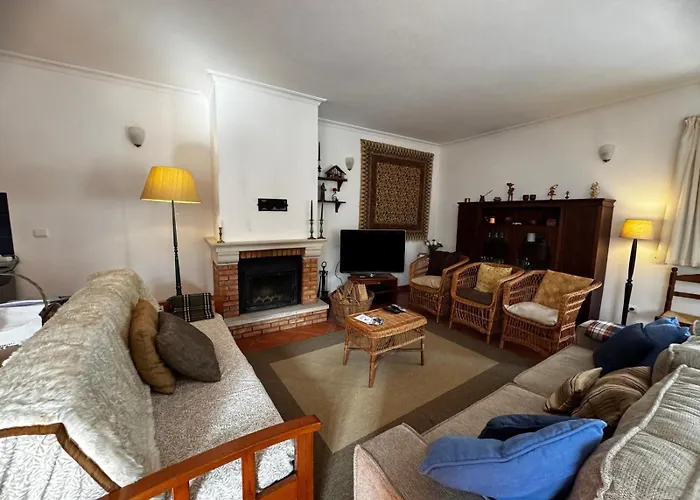 Casa Oliveiras - * مانتيغاز