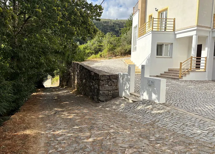 別荘 Casa Oliveiras -