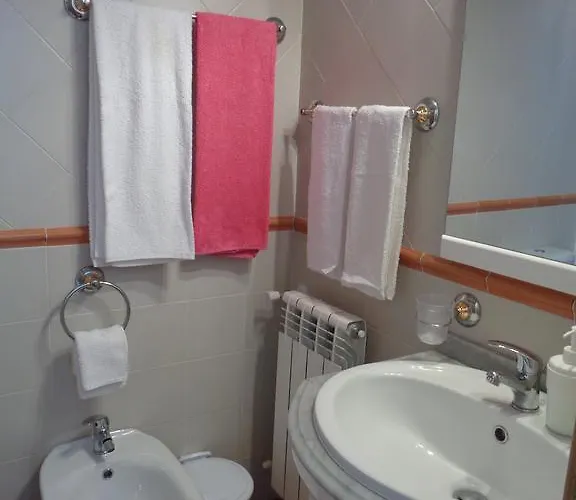 Casa Oliveiras - *